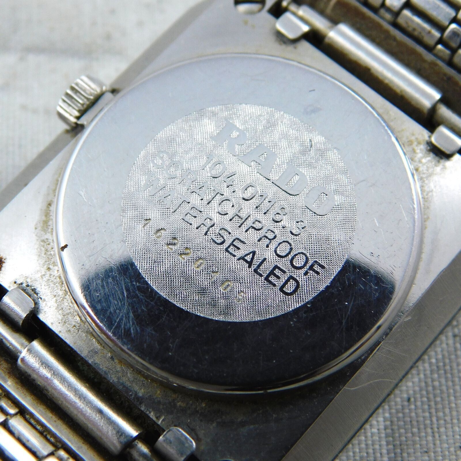 RADO DIASTAR 104.0118.3 MEN'S SILVER VINTAGE WATCH SWISS QUARTZ