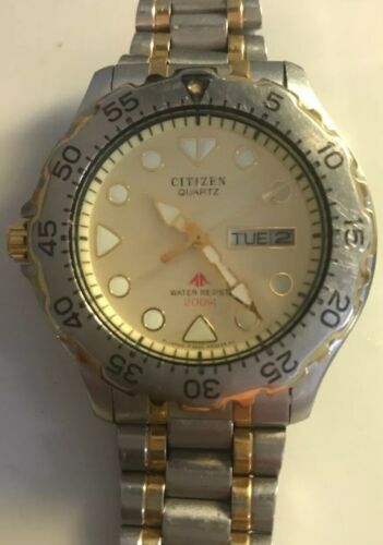 citizen left handed watch