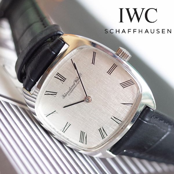 IWC Schaffhausen 2581 Old Inter Tonneau Square Fish Crown