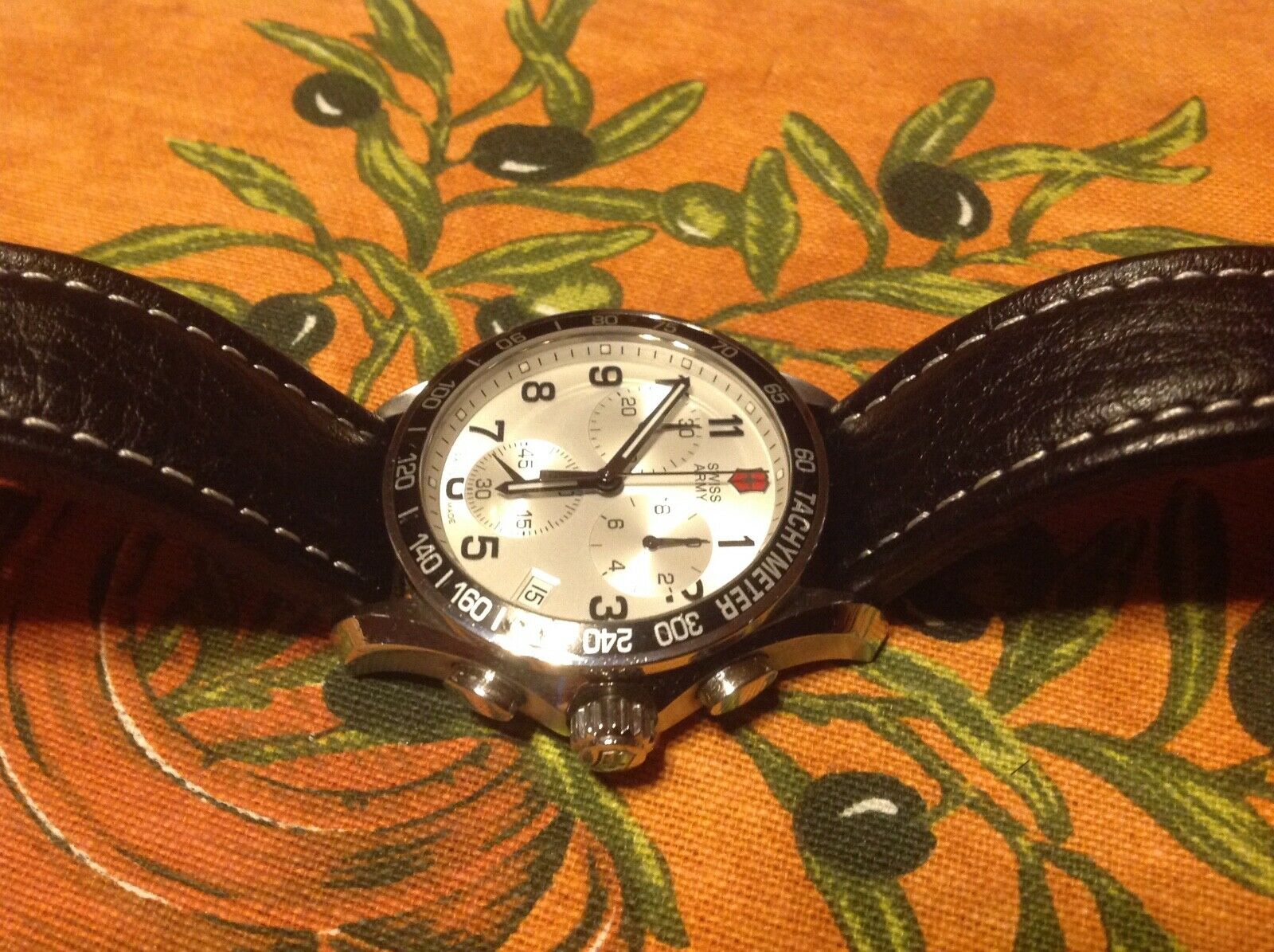 SWISS ARMY VICTORINOX 241126 CHRONO CLASSIC ANALOG QUARTZ WATCH