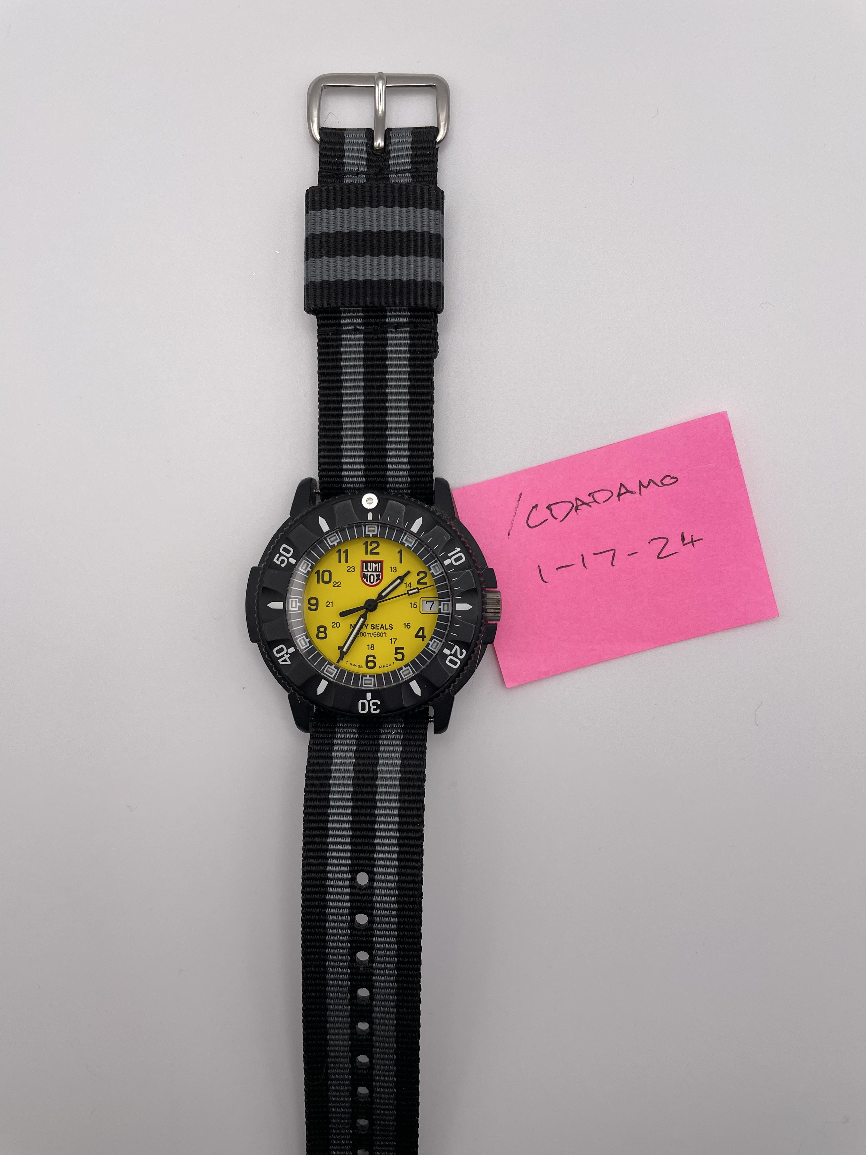 WTS] Luminox Navy Seals Original 3000 Yellow Dial 3H MBM 200m $99