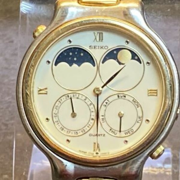 SEIKO 7F18-7000 Moonphase Dayphase Day Date Quartz Watch Moon