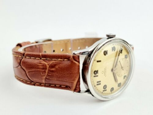 Superb 1945 Vintage Omega Bumper Automatic Ref.2478 Cal.30.10RA