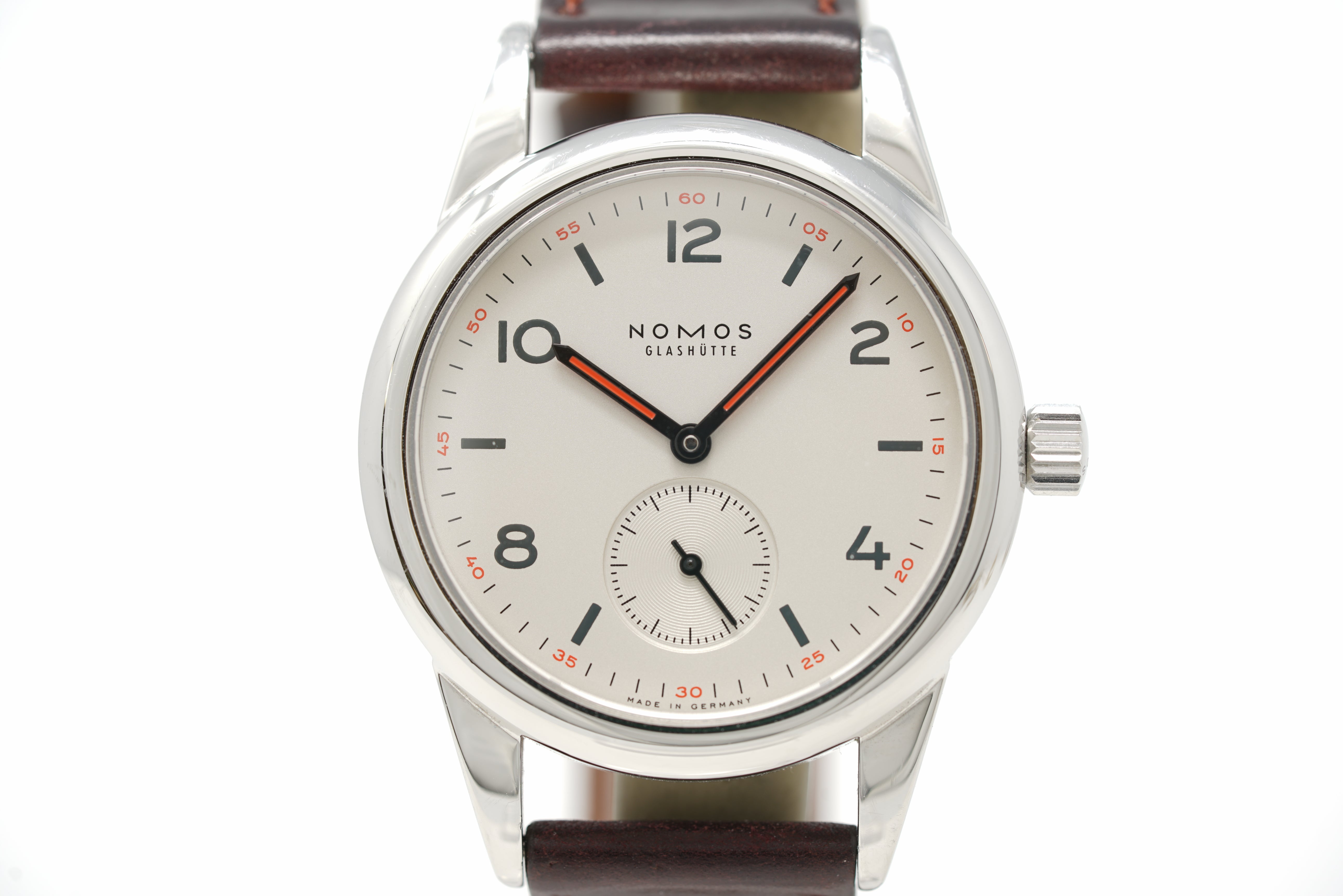 Nomos glashutte club online 701