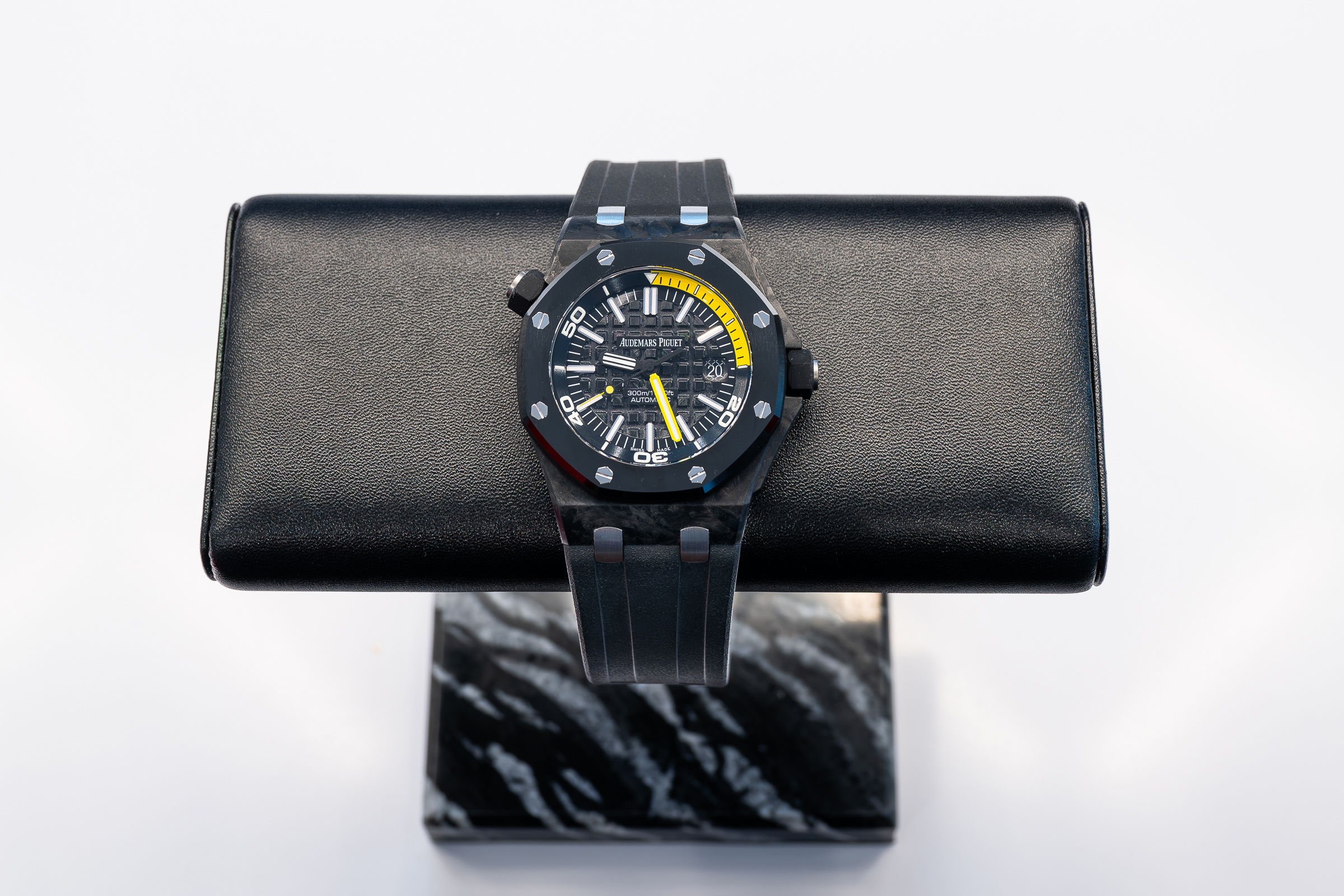 Ap forged hot sale carbon diver