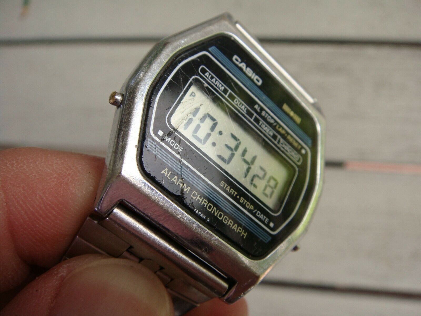 Vintage 1980 Digital Watch CASIO SA-50 module 145 Super