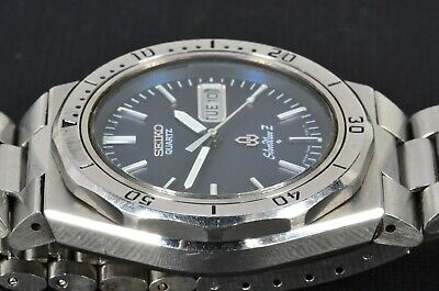 Seiko 7546-7040 Silverwave Quartz dive watch works well, blue dial