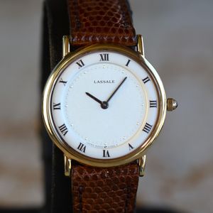 Seiko Solar Ladies Swarovski Crystals MOP Gold Tone  display picture 1