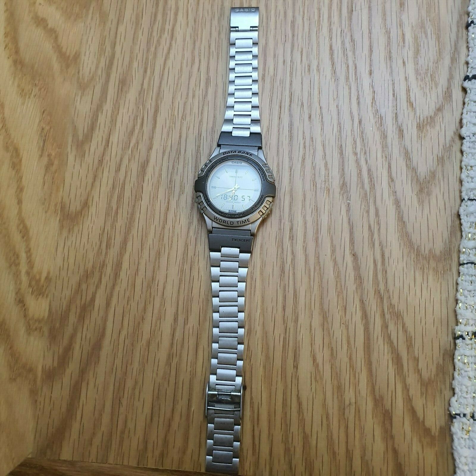 Vintage Casio Twincept Abx-22 1349 Data Bank World Time Ana-digi 