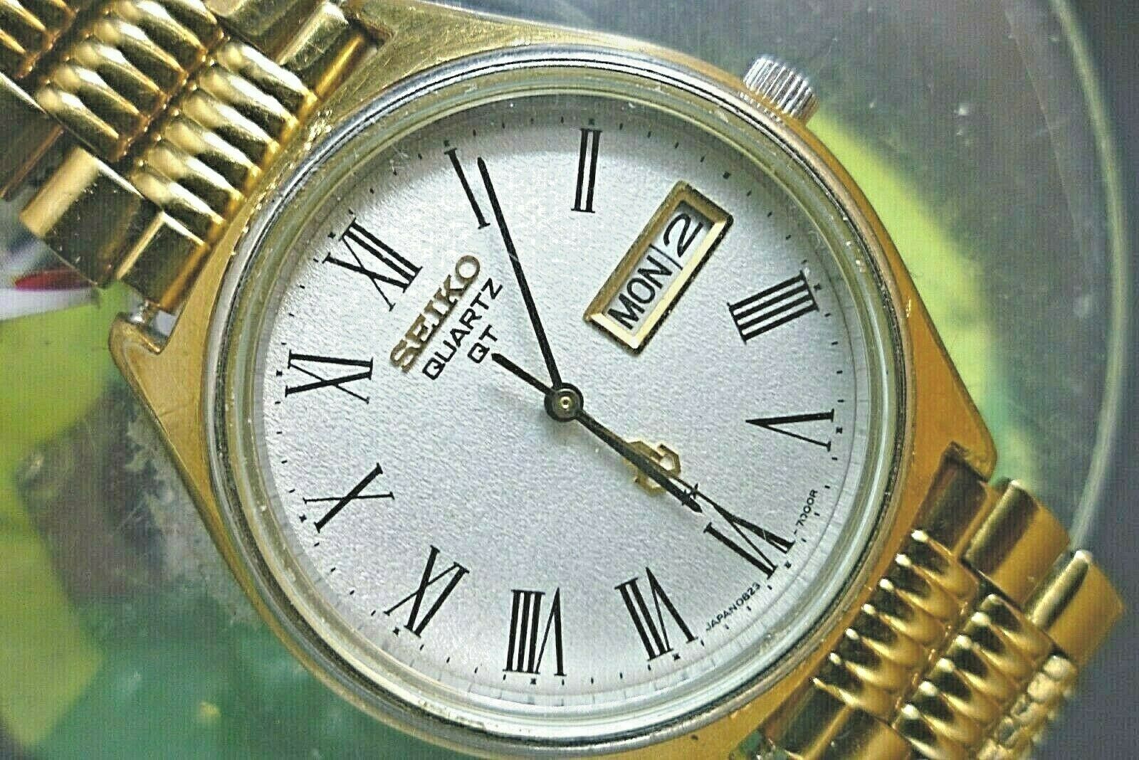 Mens Gold 36mm SEIKO QT 9j 0823-7000 1975 Vintage Quartz Watch
