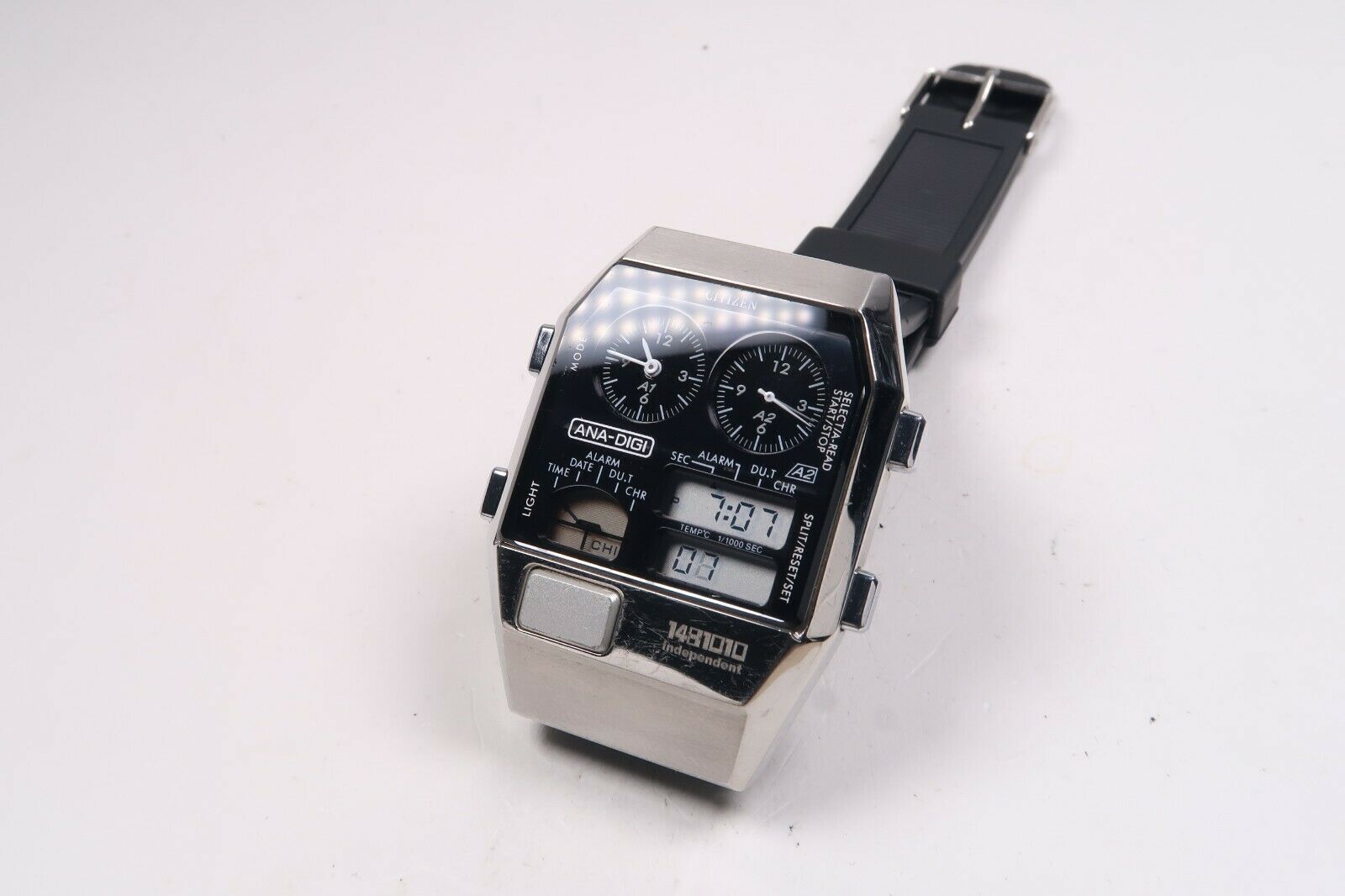 Vintage CITIZEN INDEPENDENT 1481010 DIGI-ANA 8989-L19834 Watch 