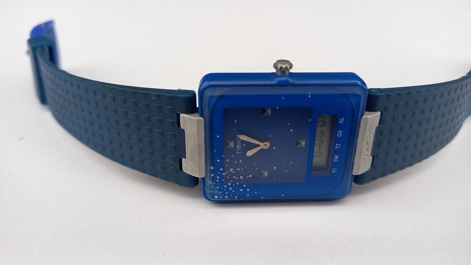 TISSOT TWO TIMER クォーツ腕時計 A2378 TISSOT TWO TIMER クォーツ腕時計 A2378