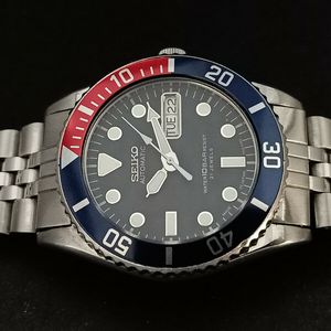 Seiko sold SKX 025 automatic diver 7S26-0050