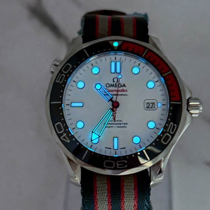 Omega james bond outlet commander