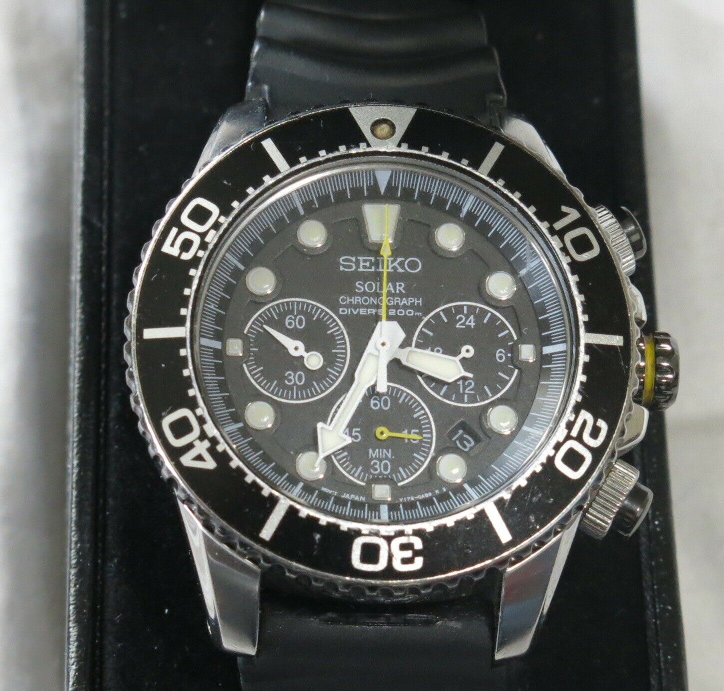 Seiko Solar Chronograph Divers v175 0AD0 | WatchCharts