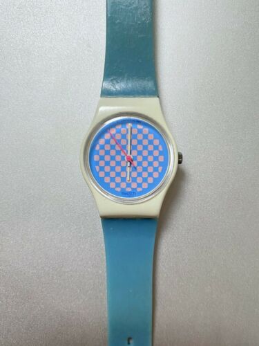 Vintage Swatch Watch 1980s Rare Pink and Blue Checkered Face Vintage Swatch Watch 1980s Rare Pink and Blue Checkered Face