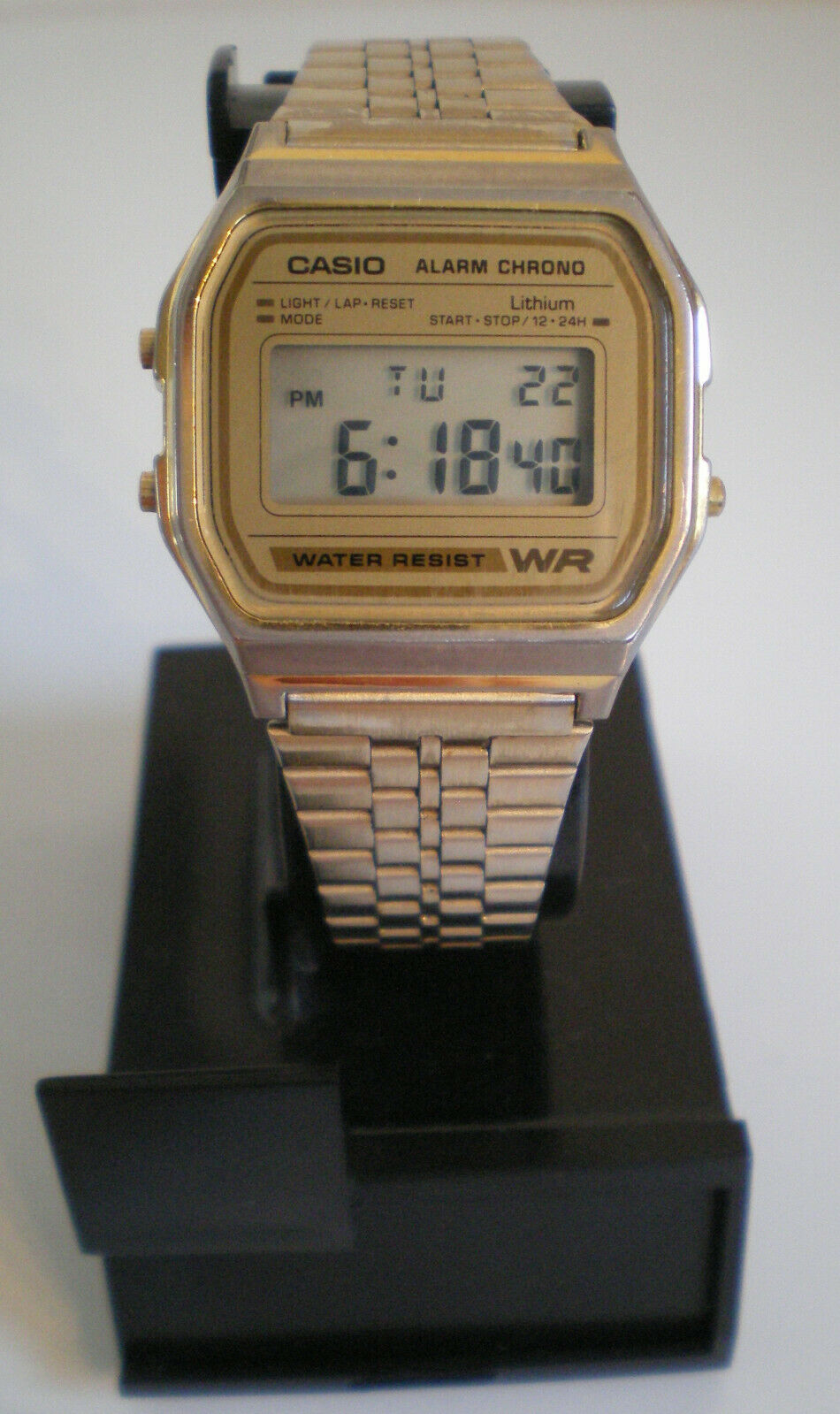 Casio a158w clearance gold