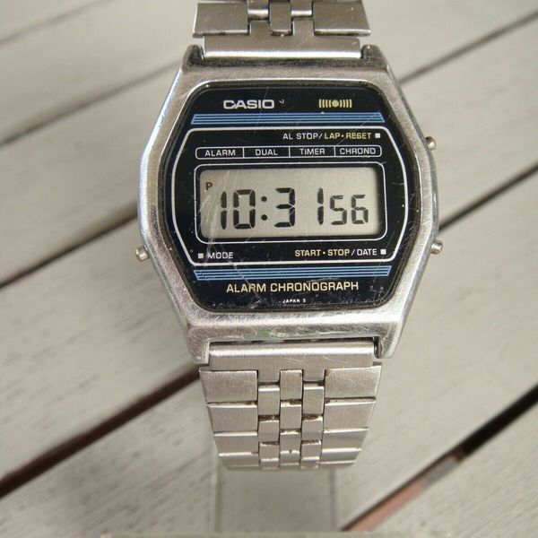 VINTAGE 1984's CASIO SA-50 デジタル腕時計 Casio SA-50G Vintage Alarm Chronograph Quartz Slim Watch