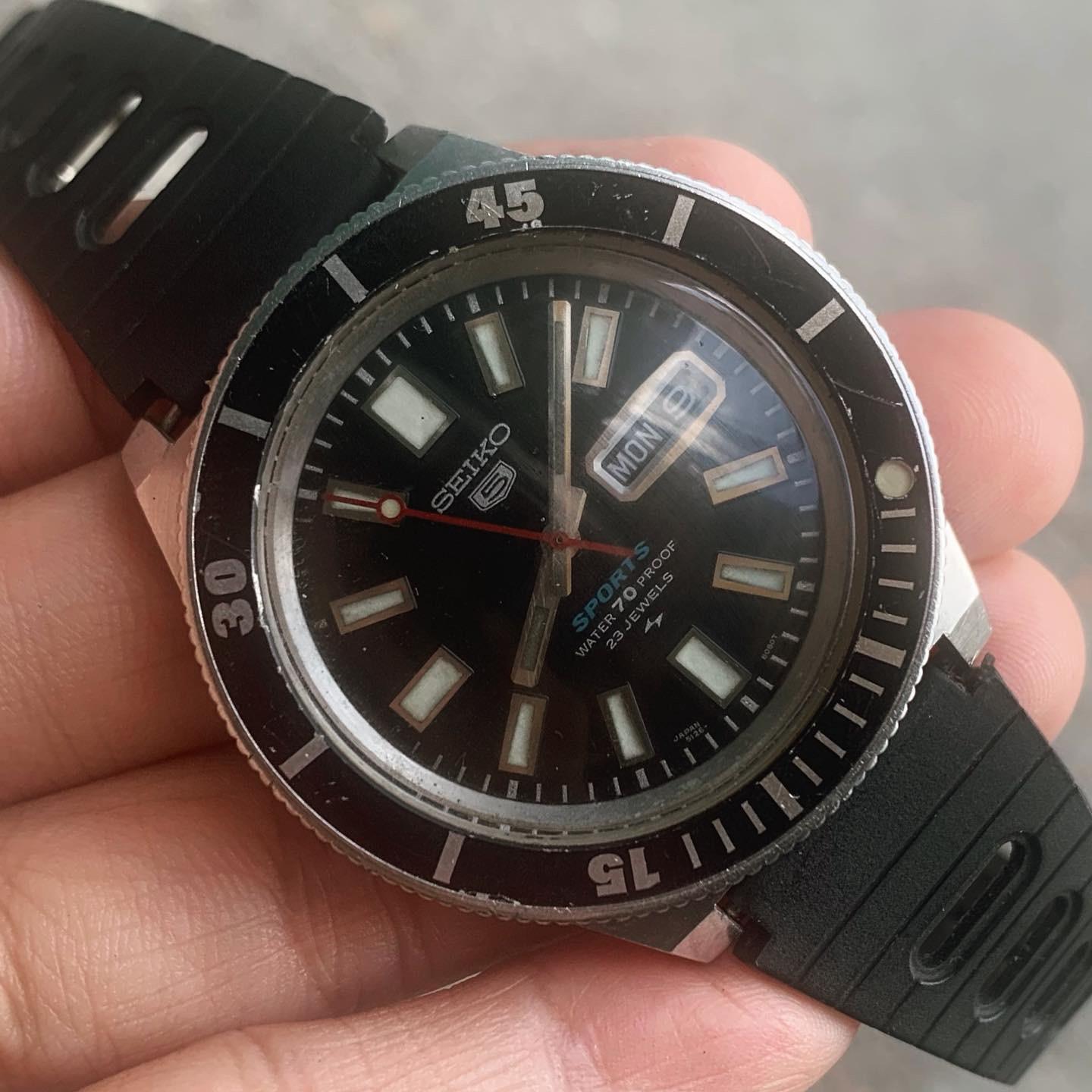 Seiko 5 Sports 5126-8080 Price, Specs, Market Insights | WatchCharts