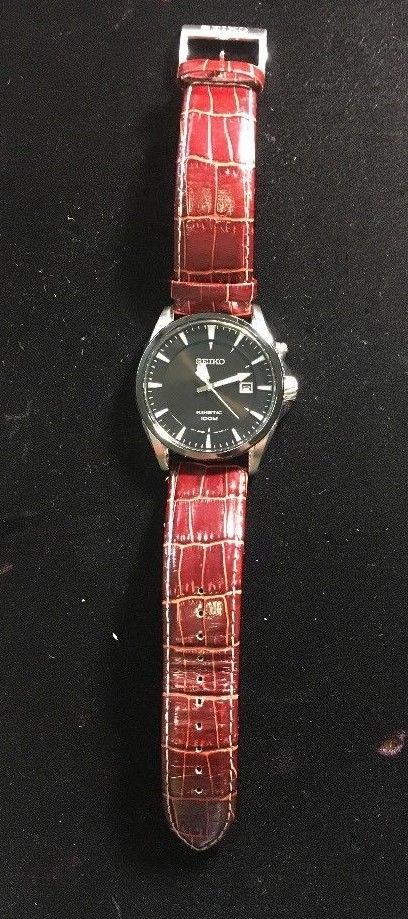 Seiko Kinetic 100m 5m62 0DB0 Men s Watch Great Working Condition