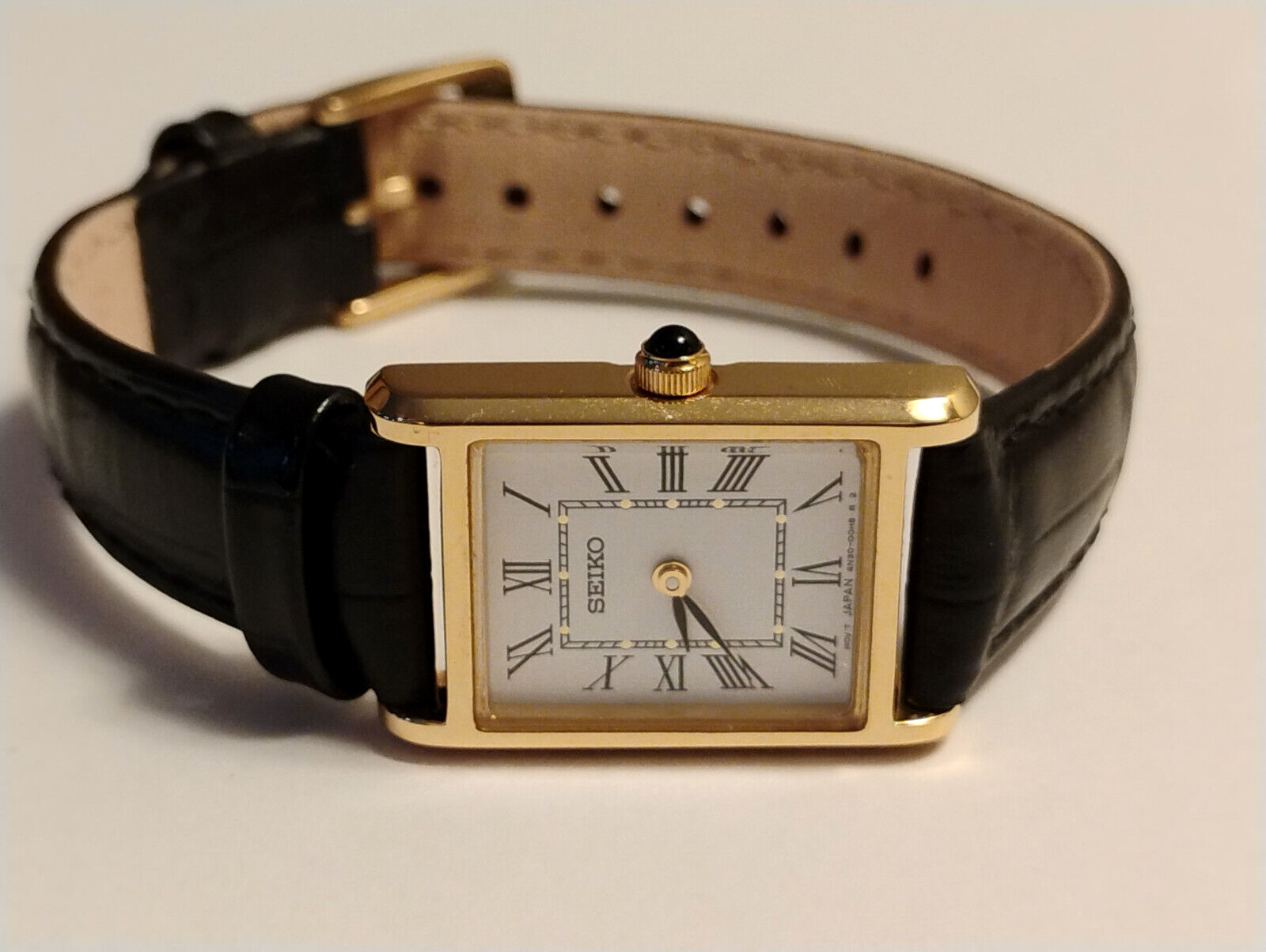 Ladies Seiko Tank Watch White Dial Gold Tone 4N30-00H0 New Battery