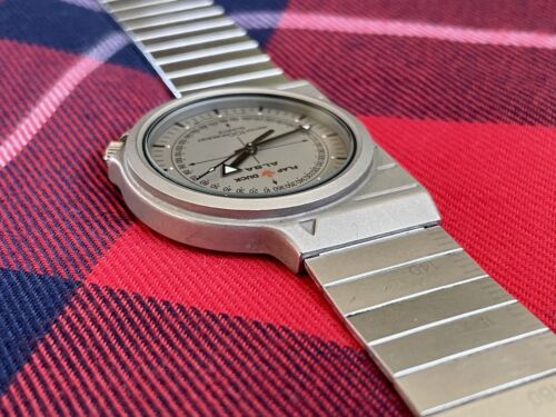Seiko Alba Flap Duck JDM Men's Y101 Quartz 36mm Watch