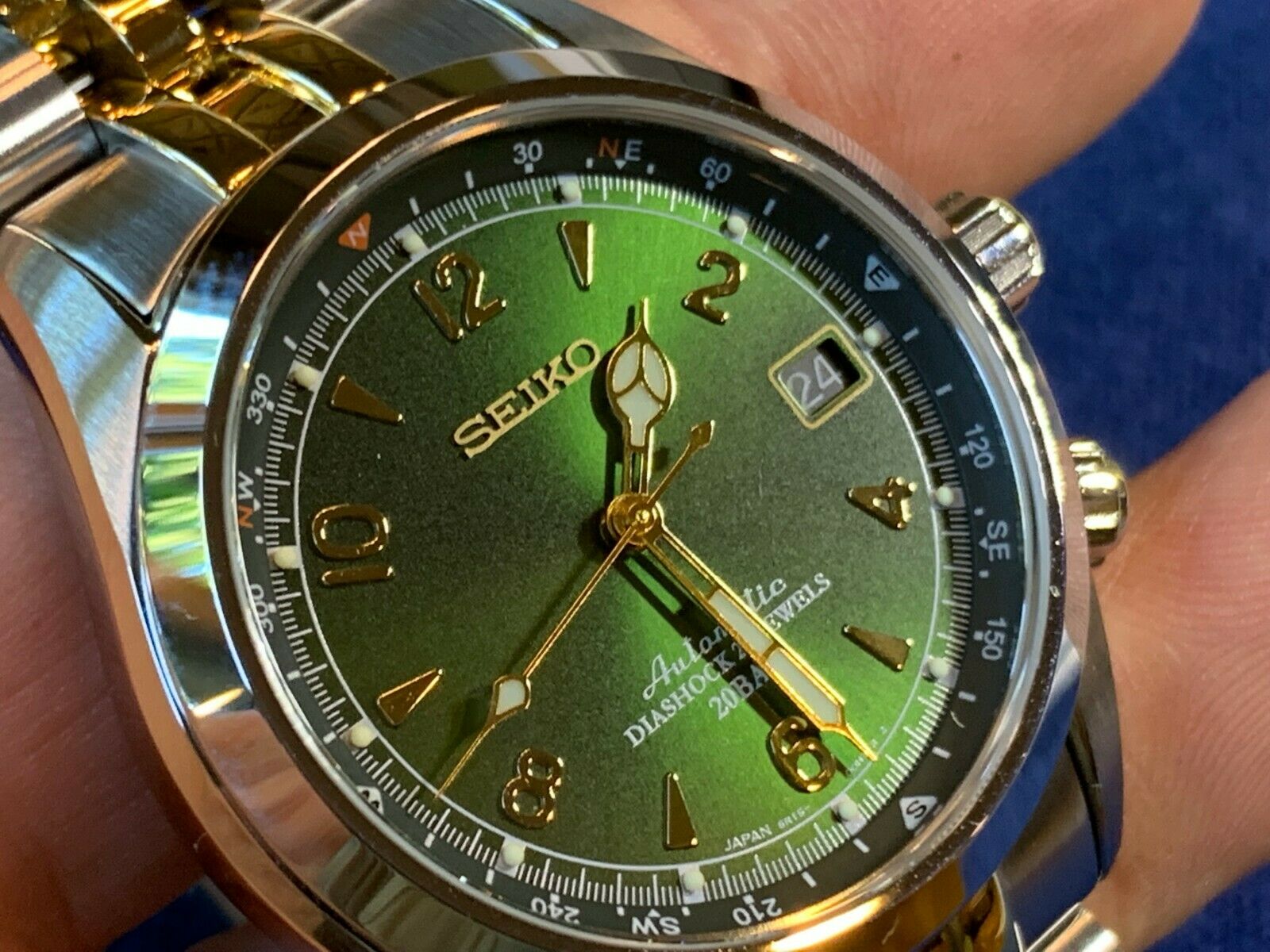 Seiko Alpinist SARB017 + Strapcode Angus Jubilee Two-Tone Gold Strap + Sub  Clasp | WatchCharts