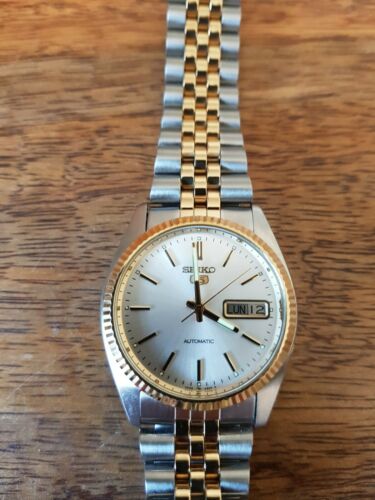 VINTAGE SEIKO 5 AUTOMATIC MEN'S WATCH 7009-3110 | WatchCharts