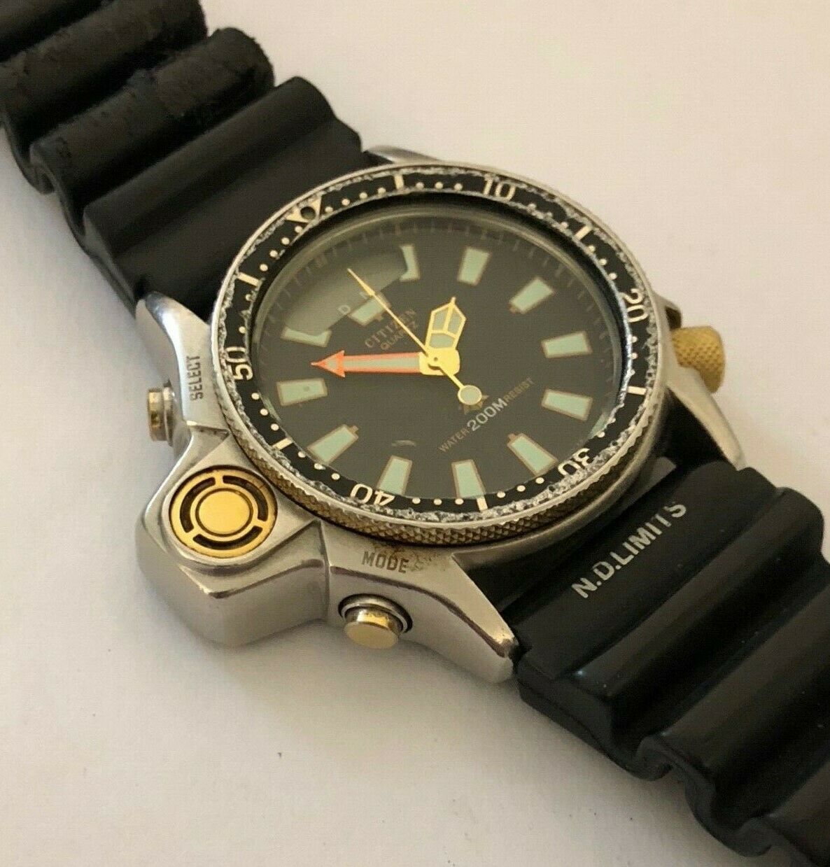 Citizen 1990s Vintage Aqualand Promaster 200m C022-088093 Y Steel