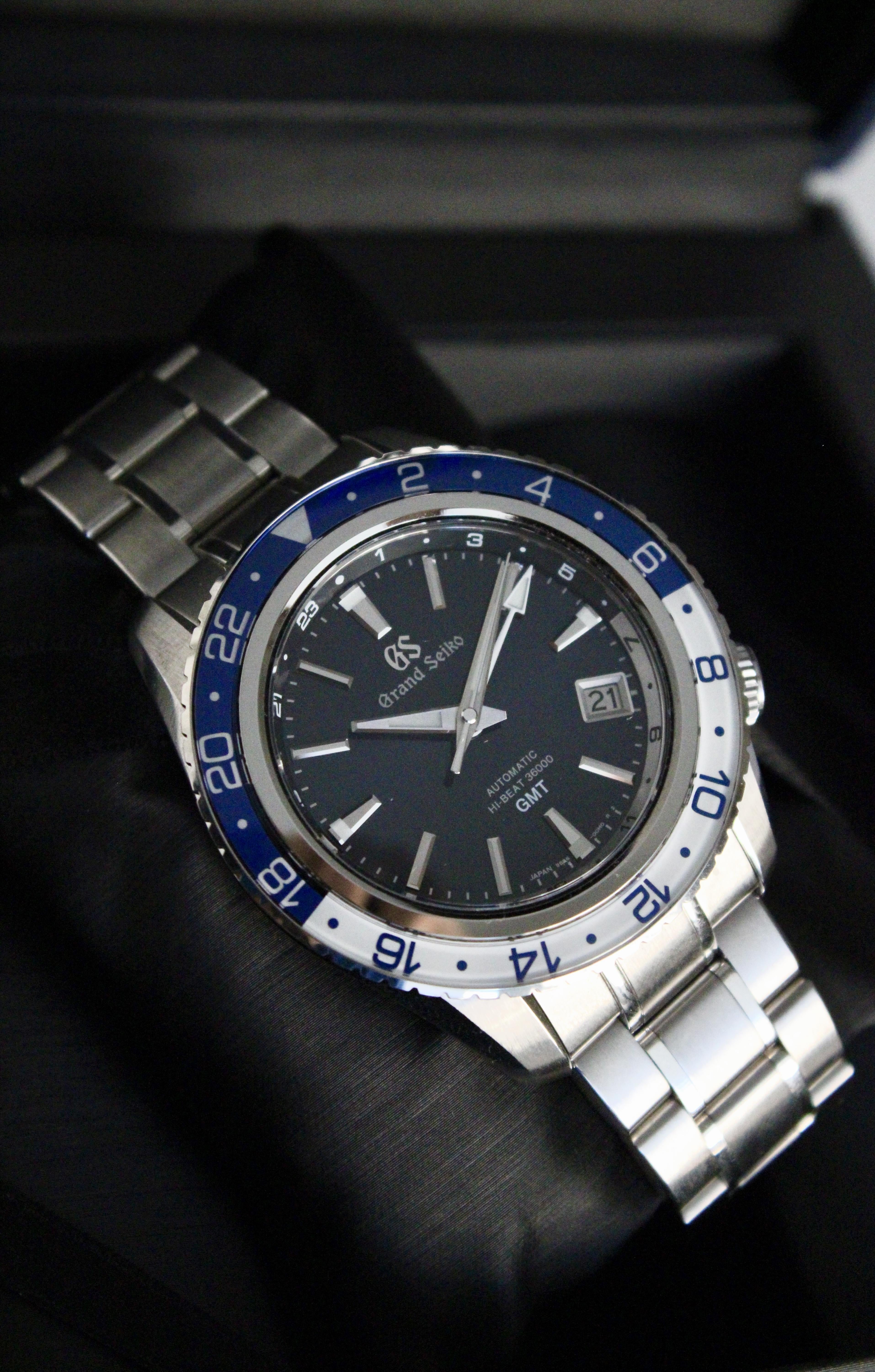 WTS WTT Grand Seiko SBGJ237 Mint Condition Box and Papers