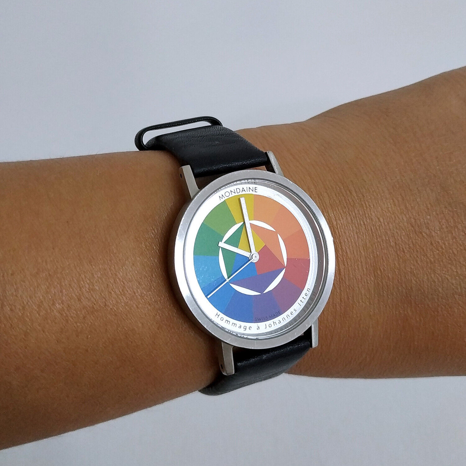 MONDAINE Hommage a Johannes Itten. Vintage. Watch. Quartz. SWISS 