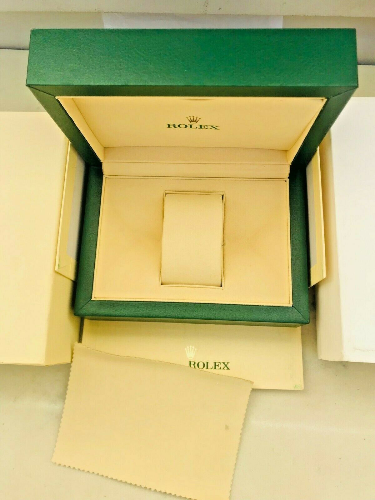 Rolex 31.00.04 Presentation Green Watch Box w/Outer, 18x12x7.5cm