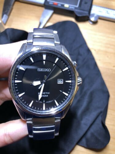 Seiko Kinetic 5M62 0DB0 Men s Black Dial Watch New Capacitor