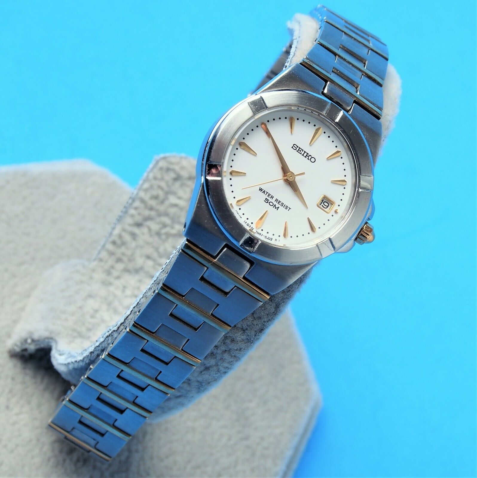 Seiko silvertone deals