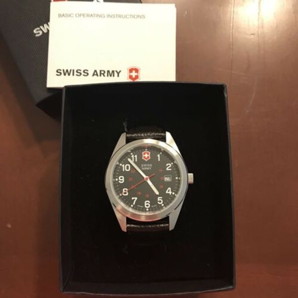 Swiss Army Victorinox Watch INC 87420/241083 Leather Band New in