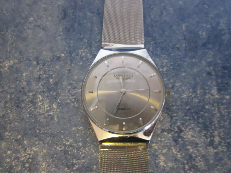 Vintage Longines Quartz Watch Swiss Made Wrist Watch Water