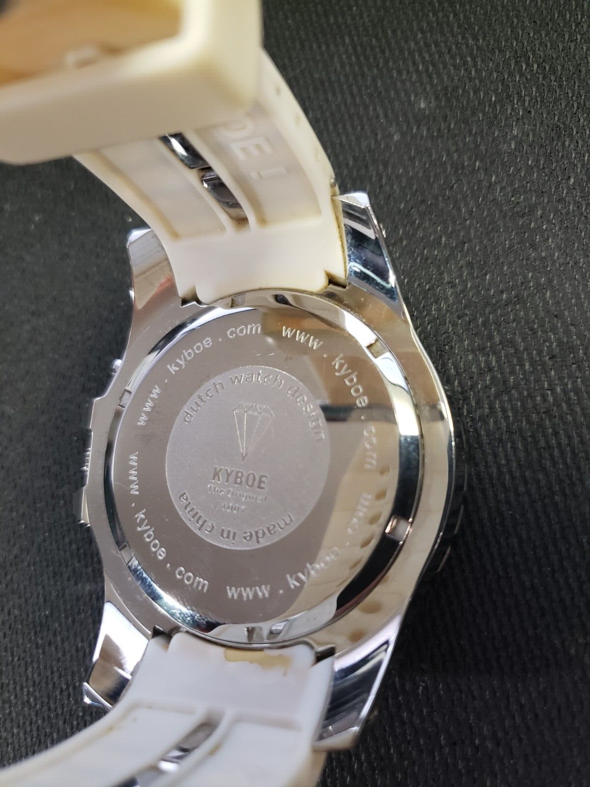 Kyboe Silicone Original Giant 40 Stainless Steel Watch Wristwatch Off White/gray KYBOE Giant 55 - The Hague - KYBOE Symons & Panchenko main image 4