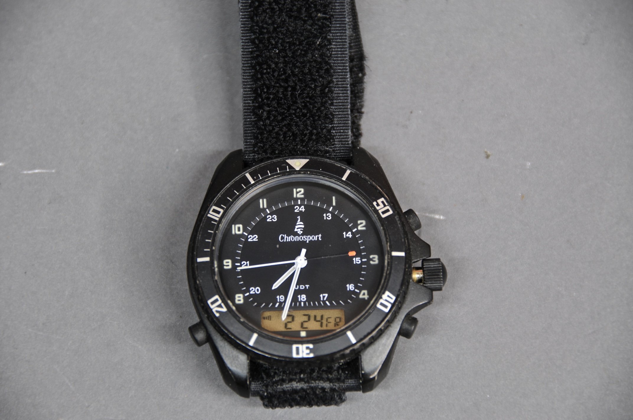 900 USD] FOR SALE: CHRONOSPORT UDT TIMER | WatchCharts Marketplace