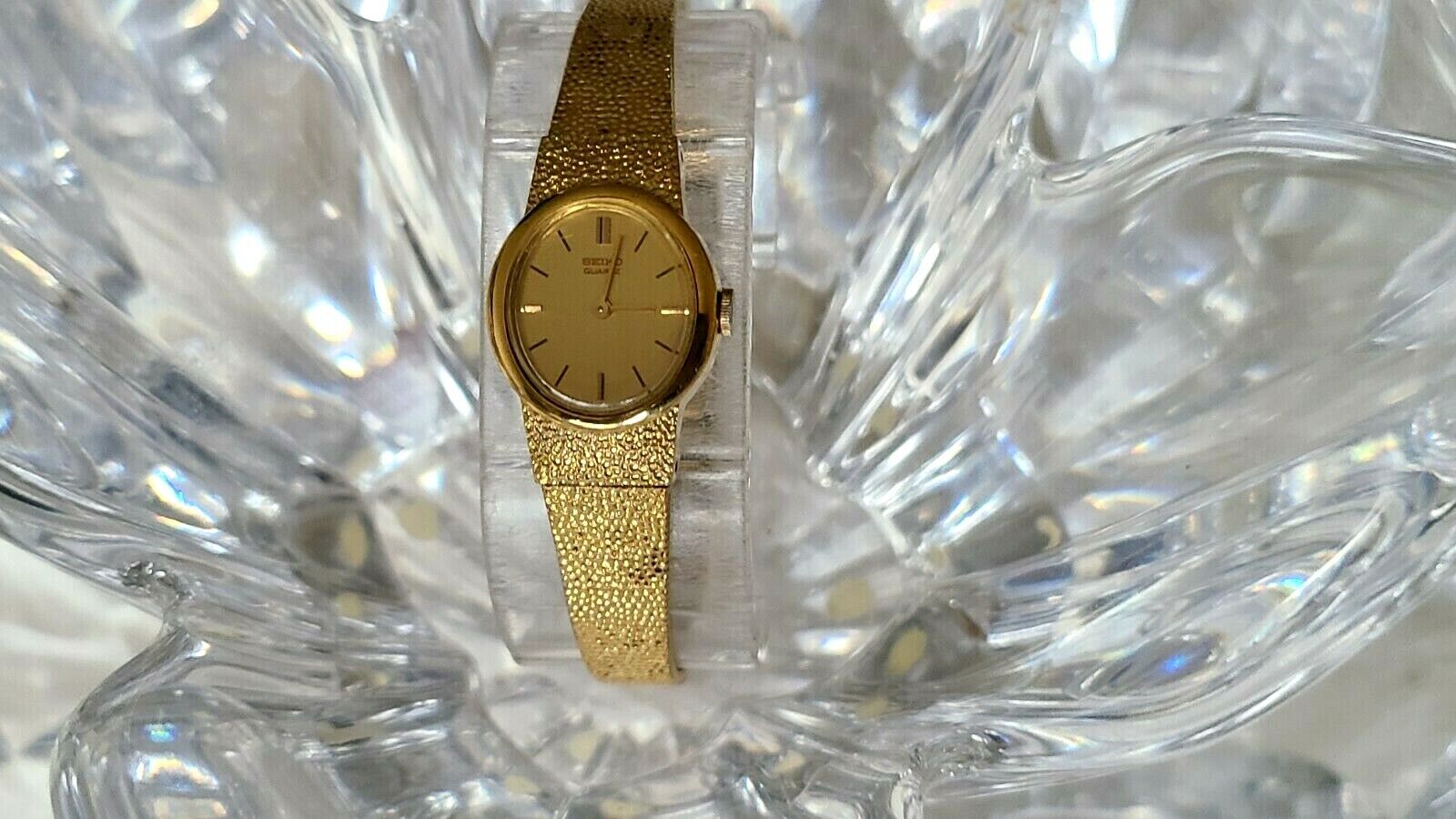 Vintage ladies seiko outlet quartz watch