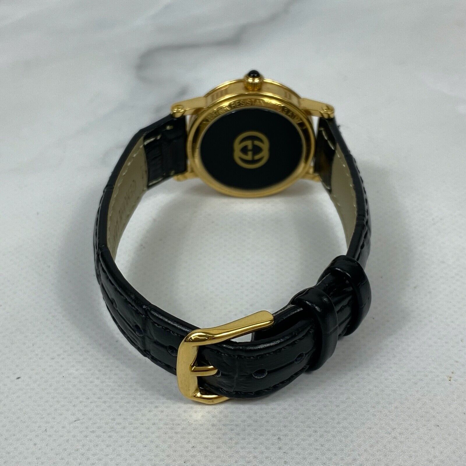 GUCCI 7200L Swiss Made Roman Numerals Date Womens Watch Vintage