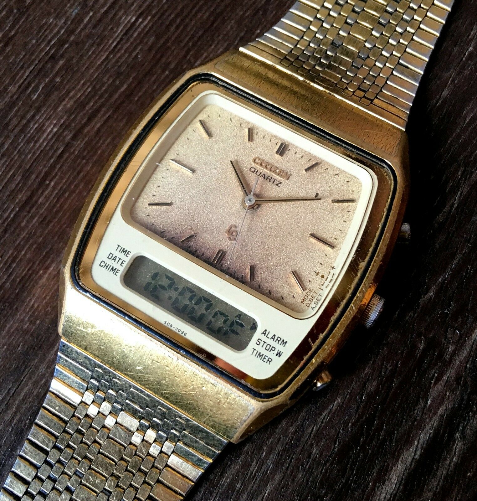 vintage an•an no.41 ✩ Vintage CITIZEN 41-8021 JAPAN 1980s old quartz wrist watch