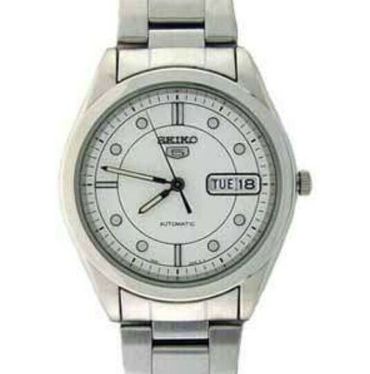 seiko 5 white dial diver