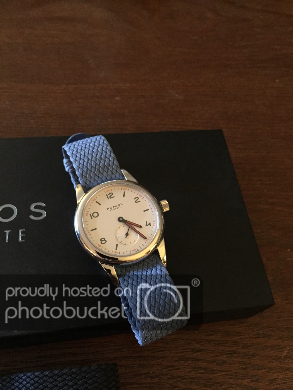 Nomos perlon outlet