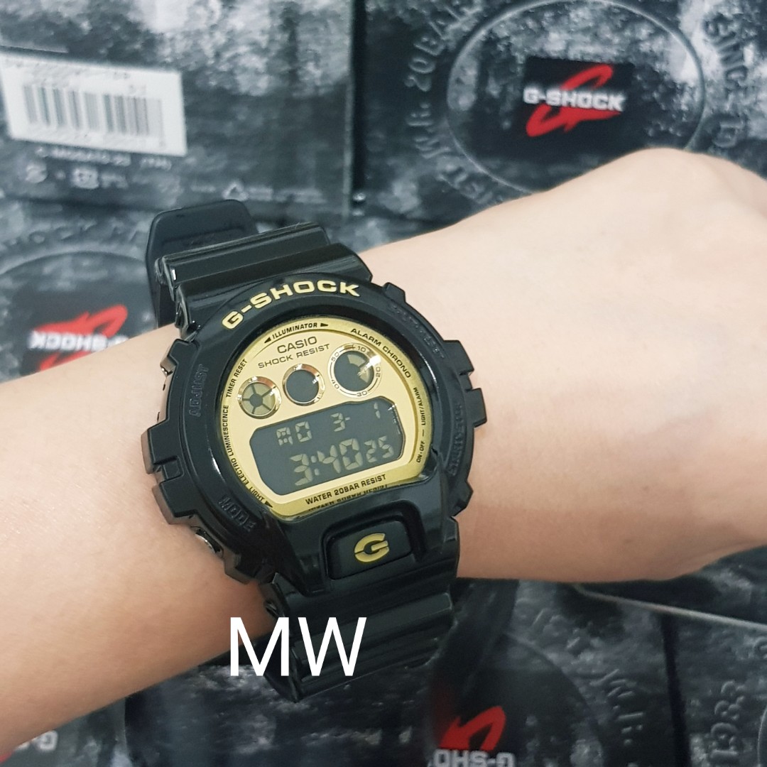 G shock dw 6900 hotsell black gold