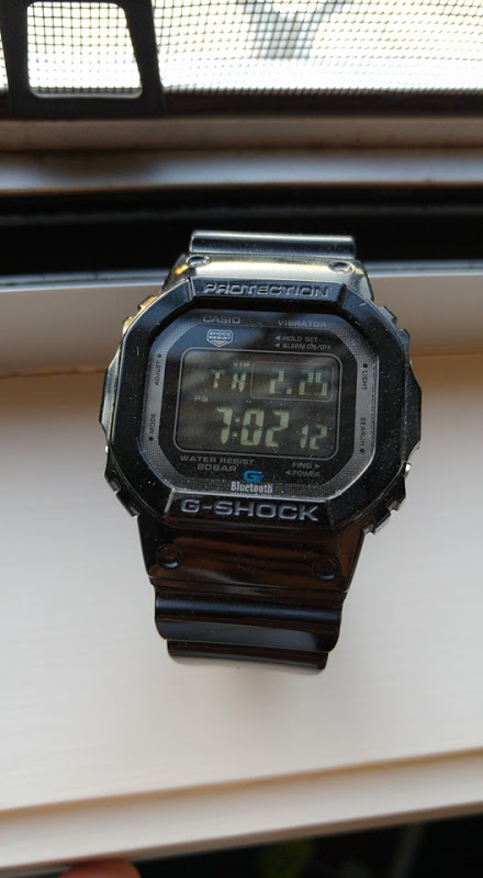 Casio G-shock GB-5600AA with Bluetooth, 20 Bar, white