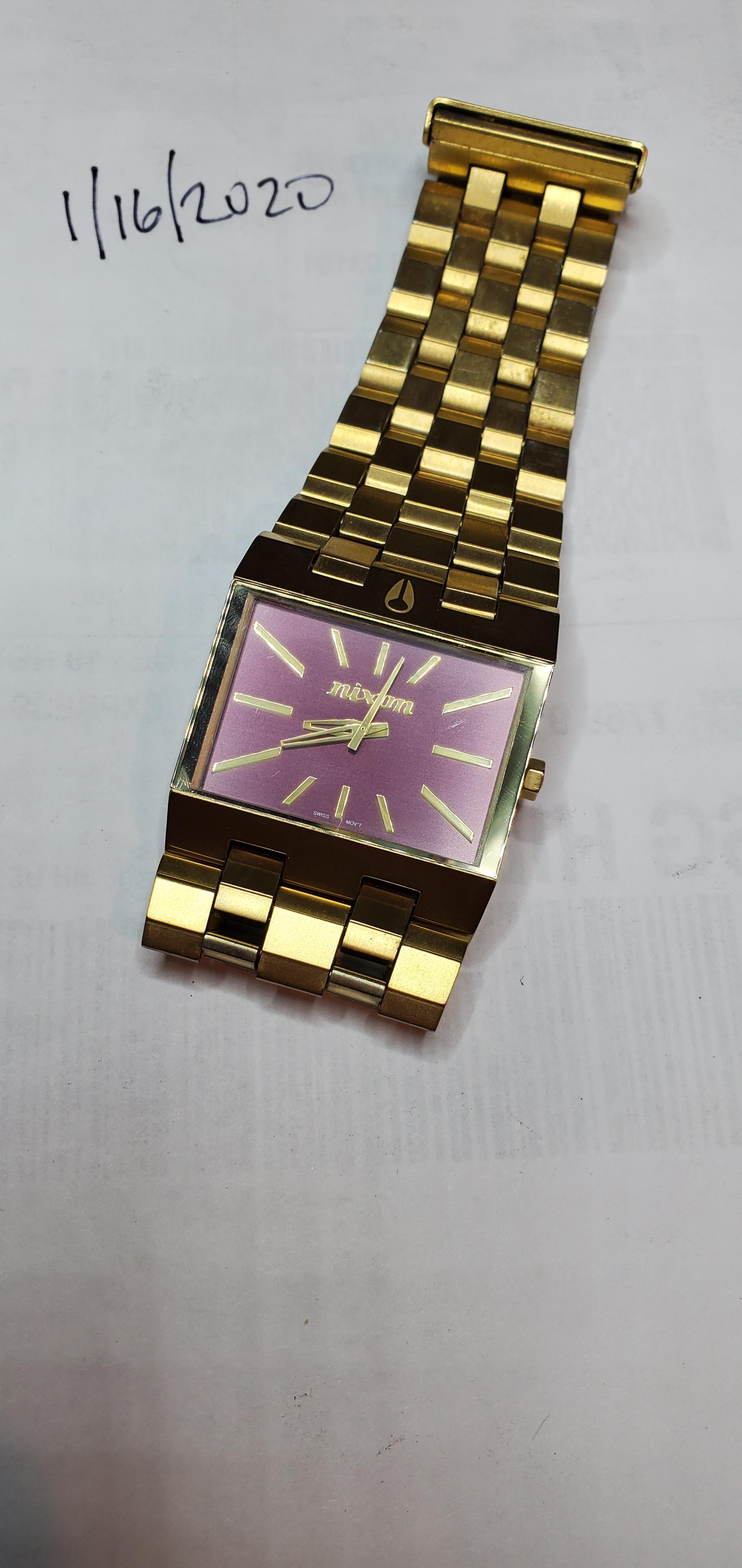 Nixon best sale ticket gold