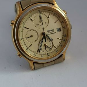Vintage SEIKO Alarm Chronograph Quartz Watch 7T32-6A7W | WatchCharts