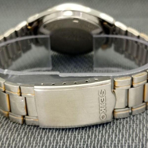 GENUINE VINTAGE SEIKO 5 AUTOMATIC JAPAN MENS SILVER COLOR DIAL WATCH ...