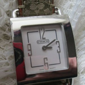 ⌚Coach ~ Silver Square Face 0221 Watch Signature C Canvas  display picture 1