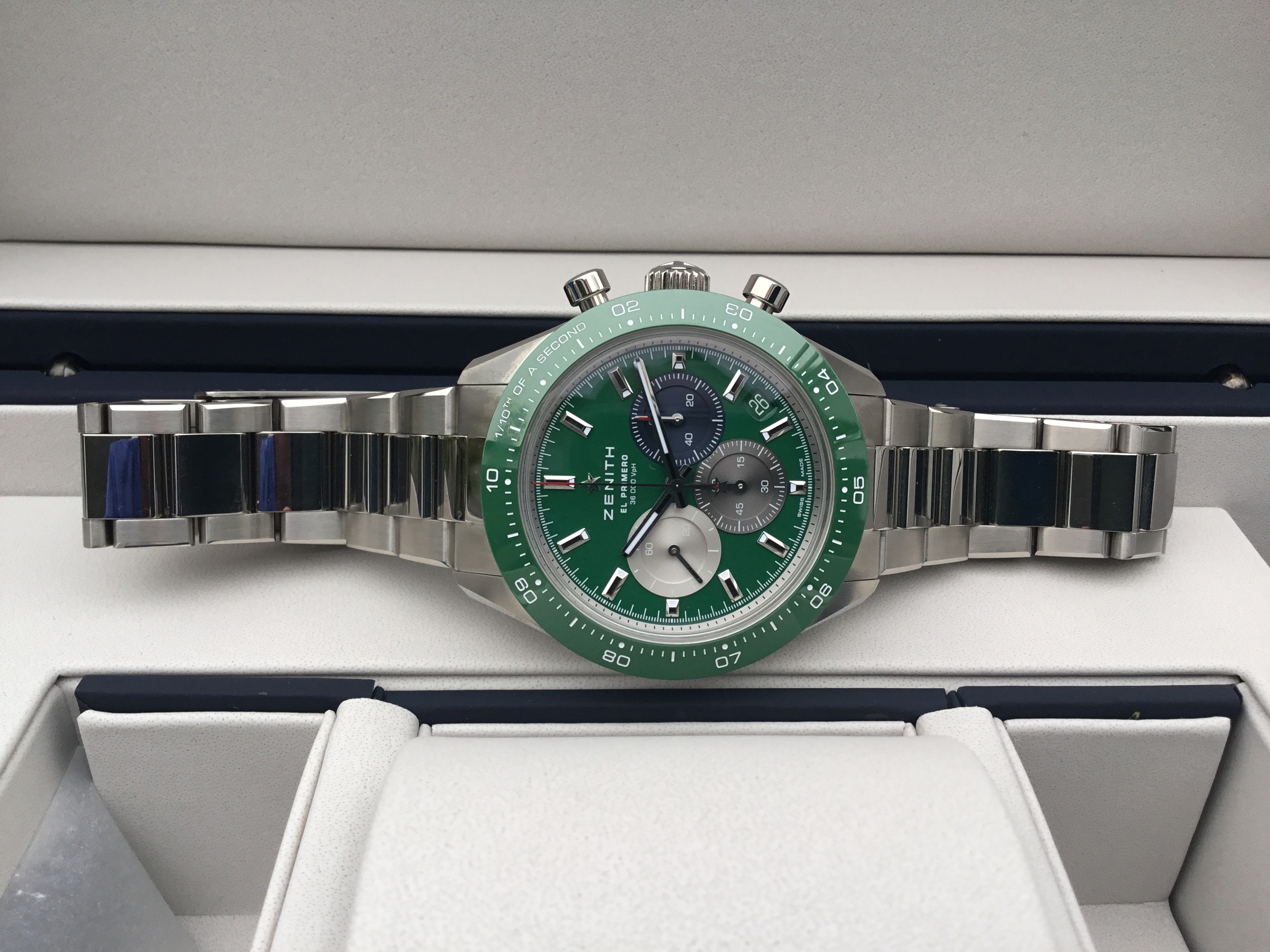 FS: Zenith Chronomaster Sport GREEN 03.3119.3600/56.M3100